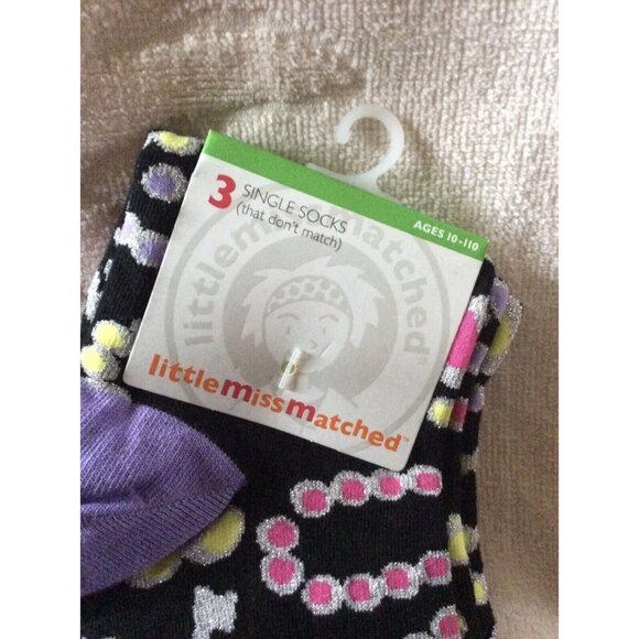 Girl's Art Class White & Pink Emoji Shirts & 3 Mismatched Socks Size L 10/12. C3 - Picture 10 of 11